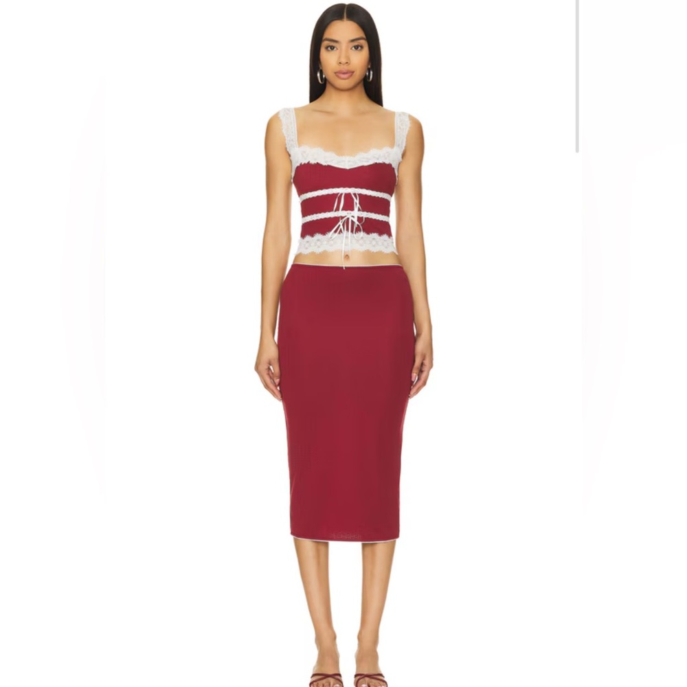Revolve - LOBA set